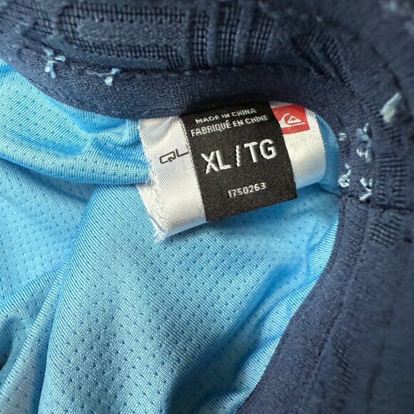 NWOT Quicksilver Board Shorts Mens XL Swim Trunks AOP Fishing Lures Blue Lined - Picture 7 of 8